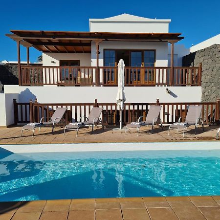 פלאיה בלנקה Luxury 4-Bedroom Villa With Heated Pool + Sea View מראה חיצוני תמונה