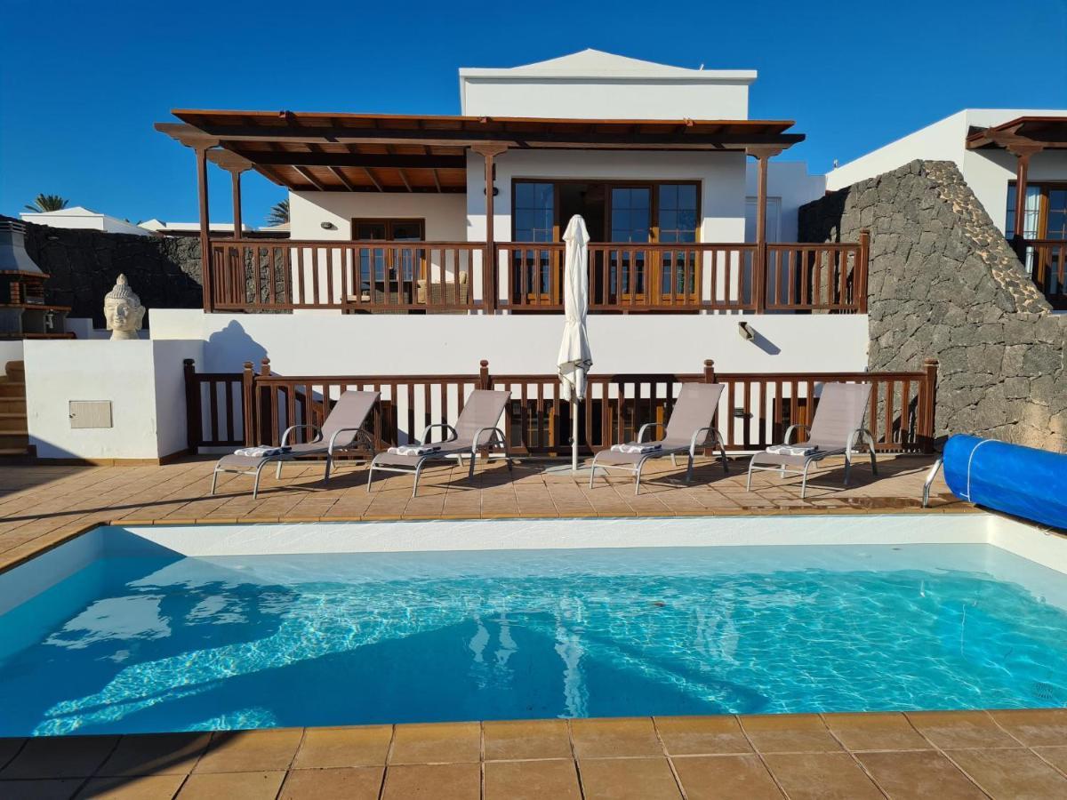 פלאיה בלנקה Luxury 4-Bedroom Villa With Heated Pool + Sea View מראה חיצוני תמונה