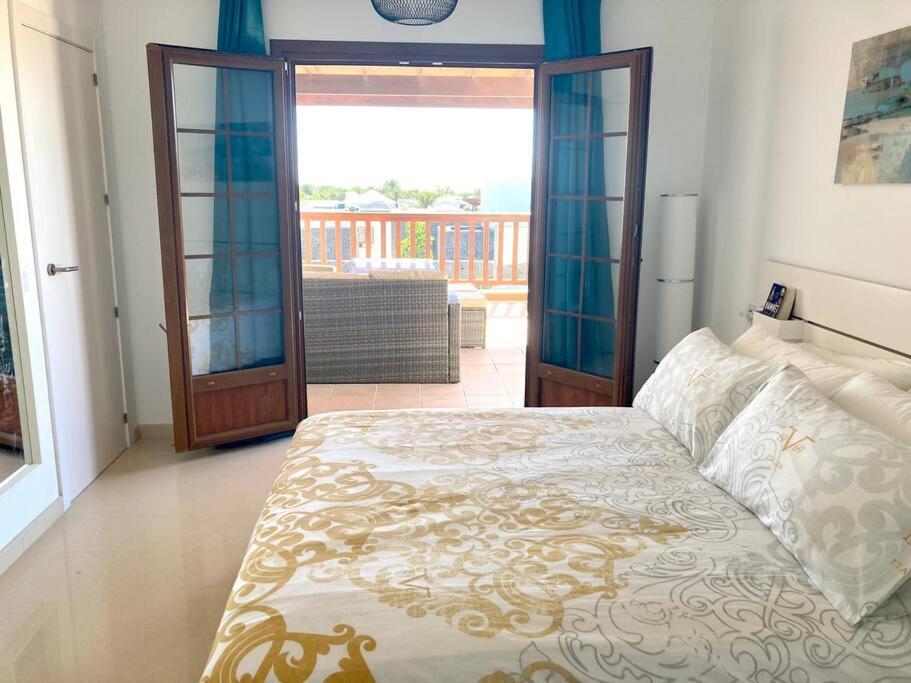 פלאיה בלנקה Luxury 4-Bedroom Villa With Heated Pool + Sea View מראה חיצוני תמונה