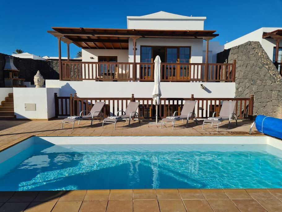 פלאיה בלנקה Luxury 4-Bedroom Villa With Heated Pool + Sea View מראה חיצוני תמונה